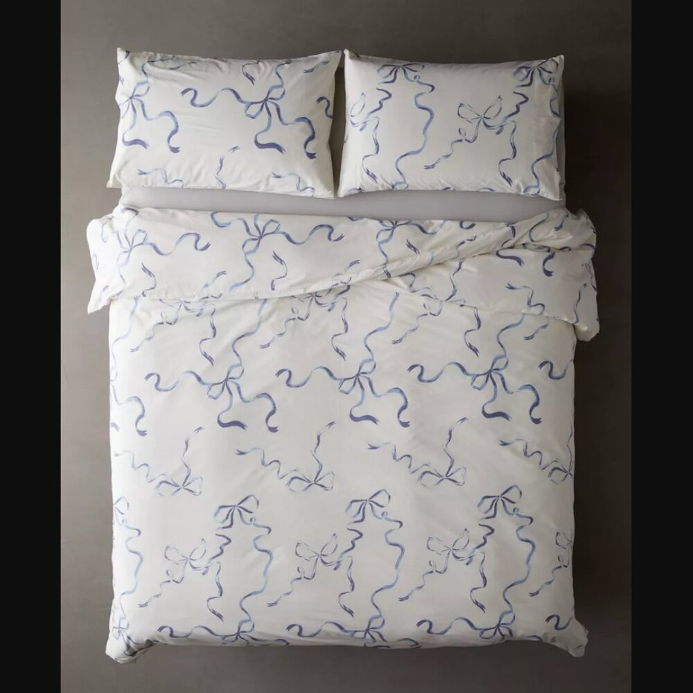 Urban Outfitters Cotton Poly White Painted Blue Bows King Duvet Cover Shams Set